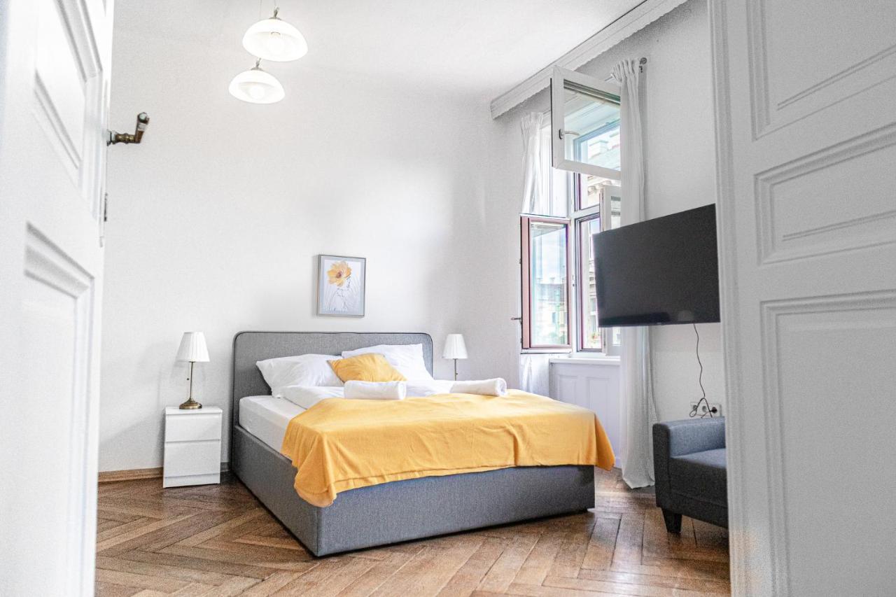 Cozy 2Br Apt. Near Akh Hospital-Ideal For Longstay เวียนนา ภายนอก รูปภาพ